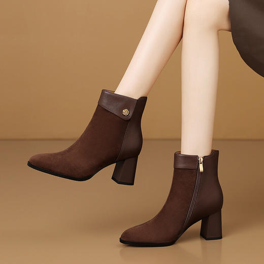 【预售5天】复古风磨砂高跟短靴新款气质尖头拼接粗跟短筒拼色女靴法式及踝靴HY&H3548 商品图0