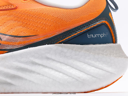 索康尼Saucony TRIUMPH 21厚底缓震跑步鞋女鞋 商品图6