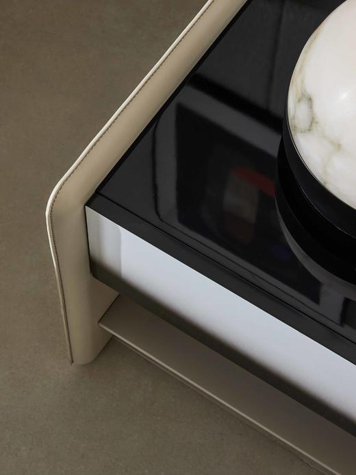 Lane 床头柜 商品图3