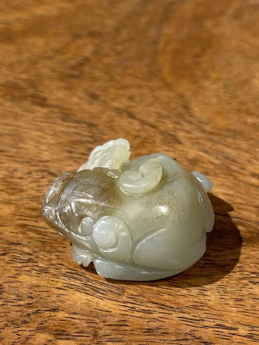 褐沁籽料白玉巧色镂雕子母瑞狮，顺丰包邮 商品图8