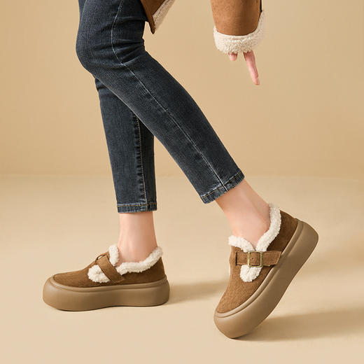 西遇厚底勃肯鞋女加绒冬季新款一脚蹬毛毛雪地靴东北保暖棉鞋V0047909 商品图1