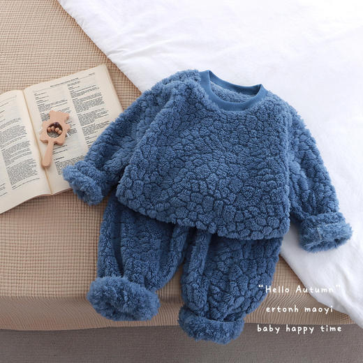 【优质柔软面料，绵柔舒适】法兰绒套装儿童款 女宝二件套 新款毛茸茸 男童提花宽松圆领家居服-QQ 商品图6