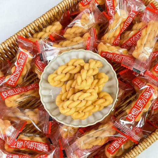 【铁棍山药小麻花】一口下去，酥到掉渣，比一般麻花更酥脆，又比山药更好吃，没有半丝油腻感，吃完还想嘬手指！！ 商品图3