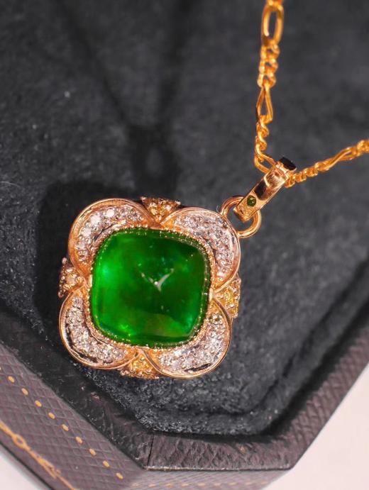 4ct糖塔祖母绿吊坠 商品图1