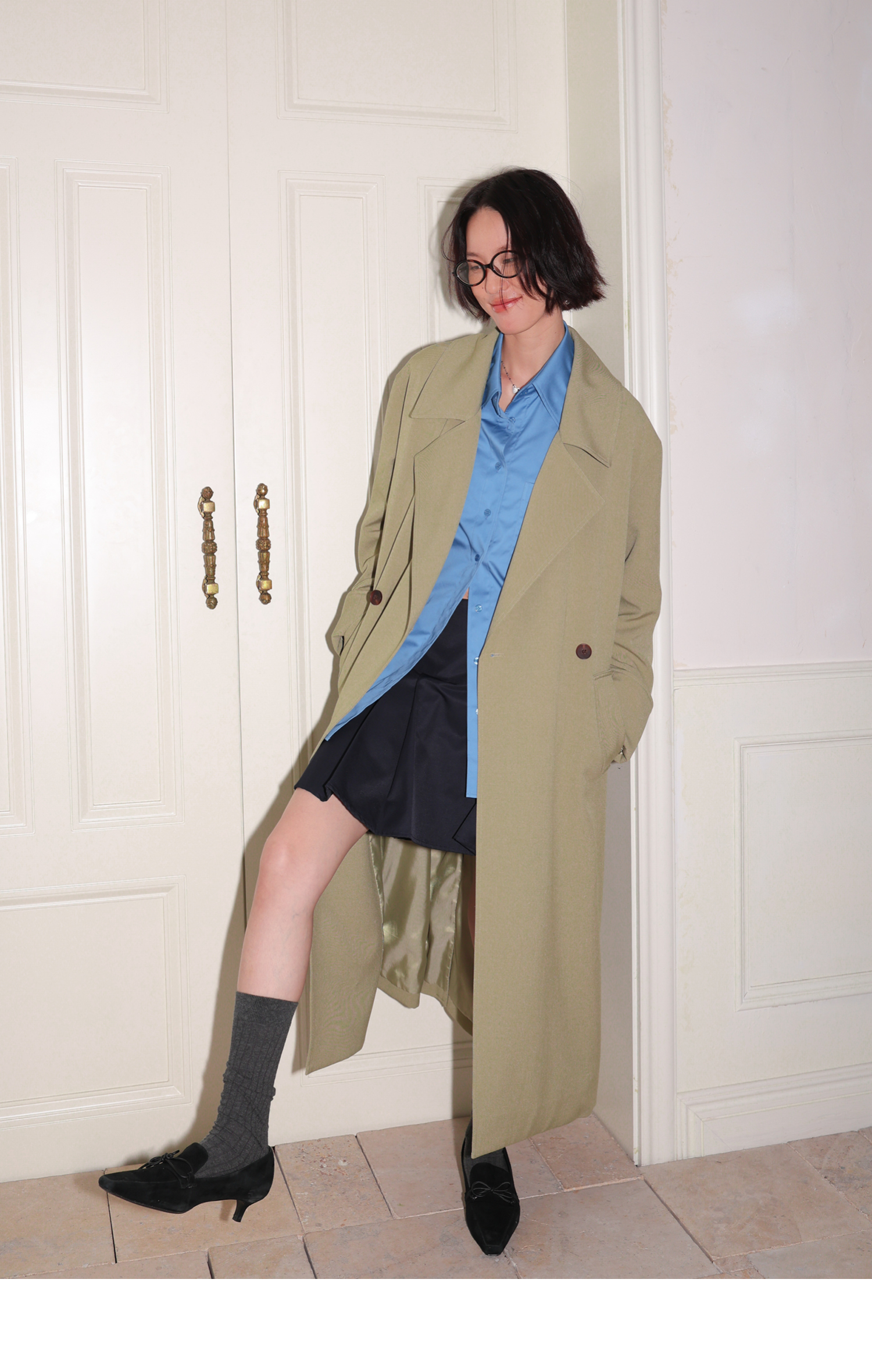 【5折不退换 买六免一】SUPERSCAPE素舶 JI简显瘦 造型感大翻领长款腰部系带风衣