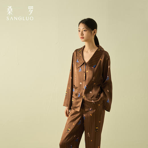 “早安系列”桑罗真丝咖色条纹印花女士睡衣套装费尔岛风情侣款 商品图3