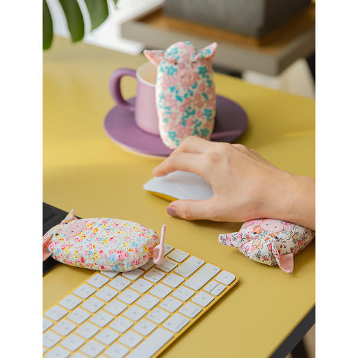 阳春小镇鼠标托护腕手托创意动物布艺可爱手工缝制鼠标枕卡通立体 商品图4