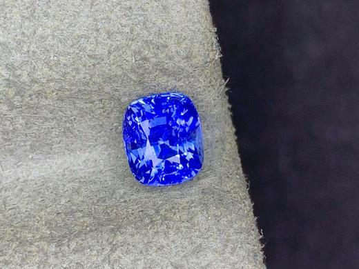 1.63ct刻面蓝宝石裸石 商品图2
