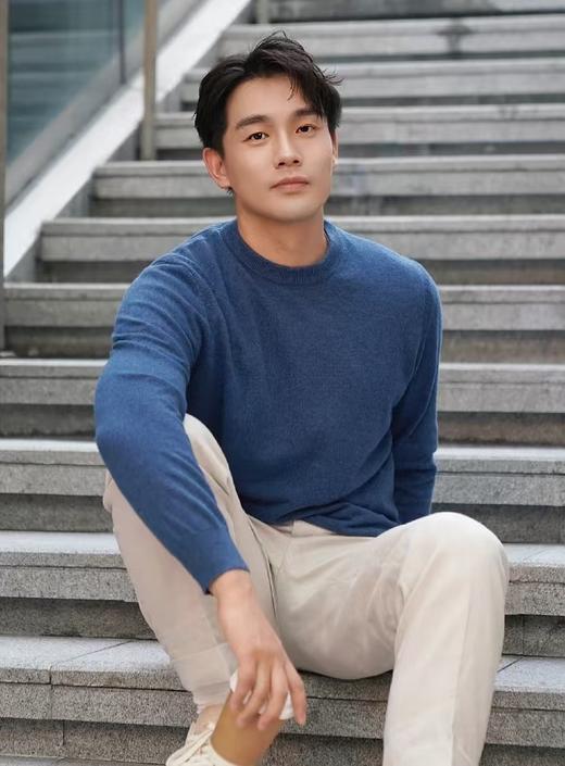 厂家直发100纯羊毛净版男士羊绒衫 商品图0