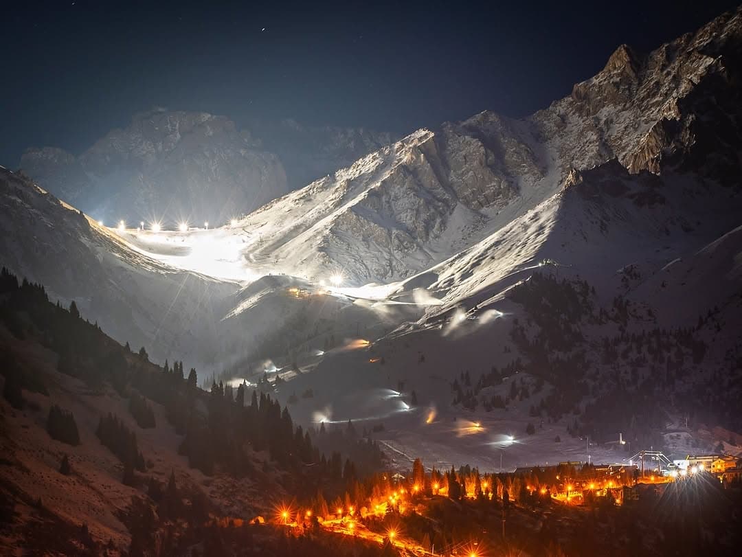 【25/26雪季】·【免签飞阿拉木图】12月31日-1月5日，7天5晚5滑，感受哈萨克斯坦滑雪！