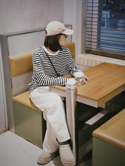 顺丰包邮洛诗琳55927【冷淡系修腿神器镰刀裤】不挑腿型的好裤 高支棉质半里设计 商品图1