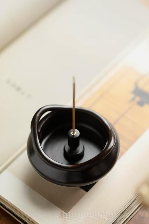 三足双耳°紫光檀香炉 商品图5