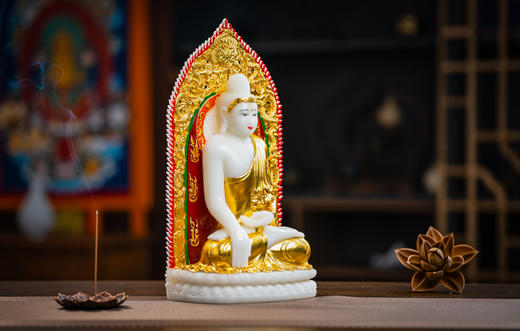 汉白玉释迦摆件 商品图1