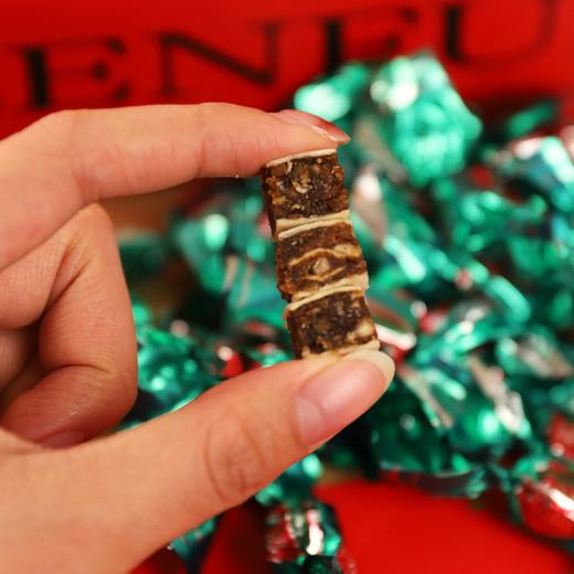 疯抢中！！【绿盛吉祥礼·年货礼盒】拉满年味 内涵9大包牛肉零食系列 鲜香好吃 送礼有面 542g 商品图12