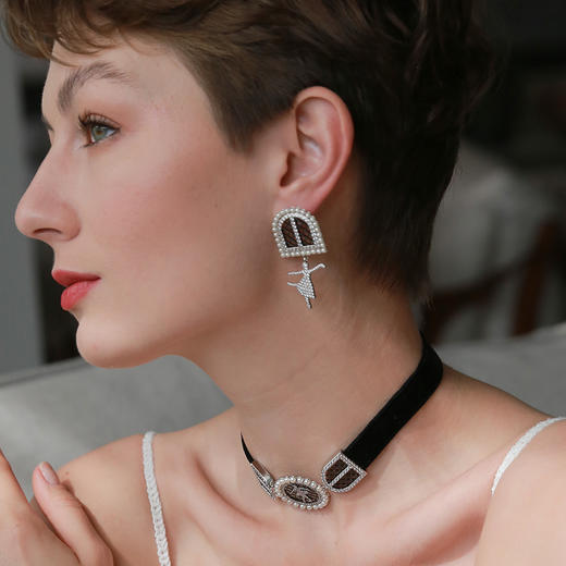 【刘忻同款】Retro Chic | 皇家芭蕾王国耳环&皇家芭蕾颈链 商品图6