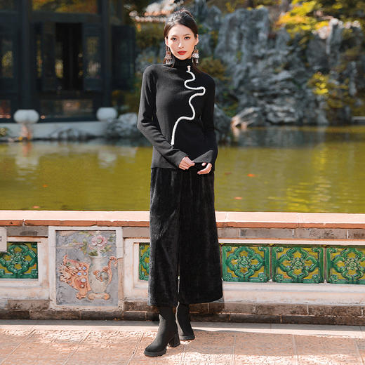 【性价比很高的新品裤子】无题丝绒阔腿裤 | 黑色 咖啡色 |现货加急发 商品图3