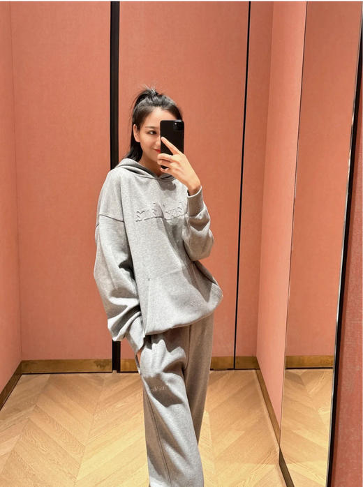 【12月30日  下午15:00 秒杀】返场MAX 加绒连帽卫衣 卫裤 可配套穿着 懒人福音 也可拆开穿着 商品图1