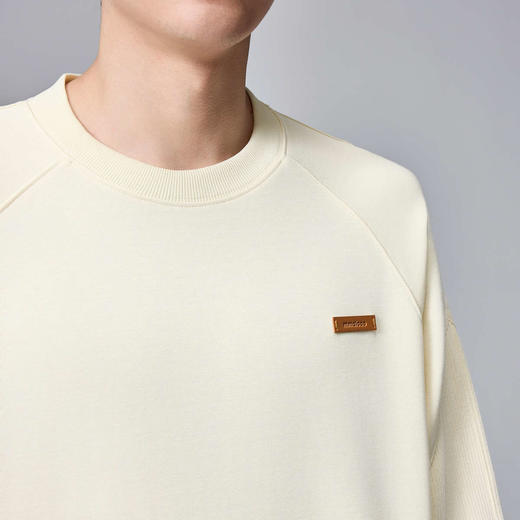 墨麦客男装同色肌理拼接男士休闲圆领卫衣2024秋季新款重磅上衣。 商品图3