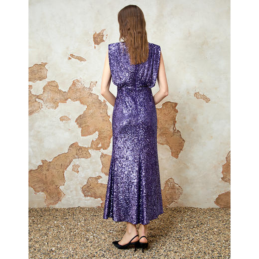 EITIE爱特爱气质V领修身高腰亮片礼服连衣裙2025春新款8177810 商品图4