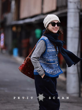 PETIT SCHAN小闪 CLO#678 Serenade the sea 海上小夜曲 纯羊毛费尔岛提花V领马甲