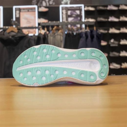 【云粉节】7楼安德玛 UA女子春夏新品HOVR厚底轻便透气舒适运动跑步鞋3028178吊牌价1299元 商品图5