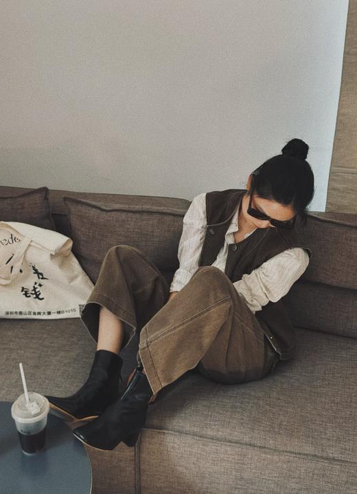 顺丰包邮洛诗琳60225“轻奢水染咖”复古棉质无领牛仔背心马甲680 商品图5