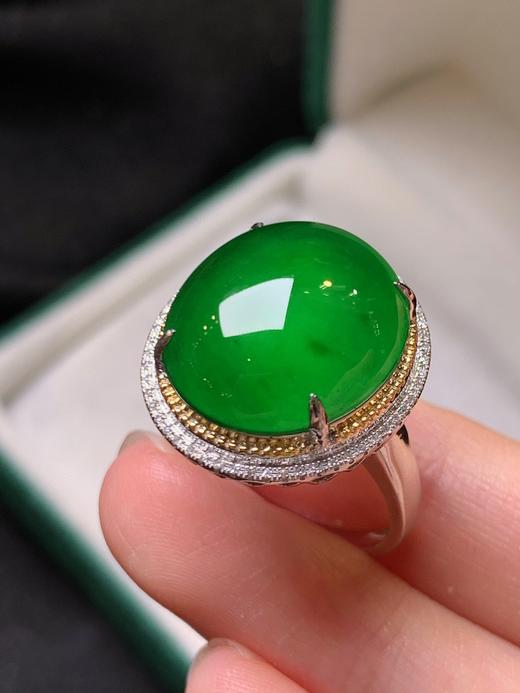 蛋面翡翠戒指 商品图0
