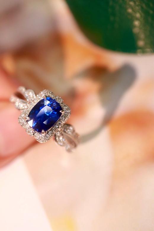 1.55ct刻面蓝宝石戒指 商品图4