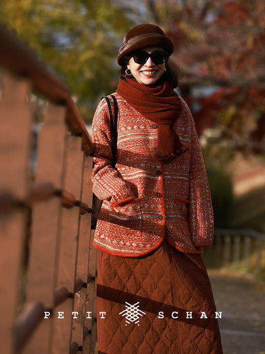 PETIT SCHAN小闪 CLO#691 Earnestly and sincerely 橙心橙意 纯羊毛费尔岛提花小V领开衫外套 商品图4