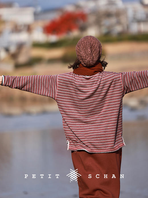 PETIT SCHAN小闪 CLO#679 My genius girlfriend 我的天才女友 羊毛棉条纹卷边正反两穿长袖T恤套头衫 商品图5