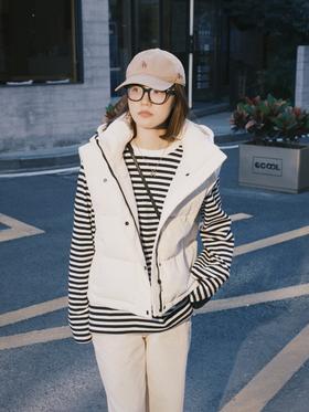 顺丰包邮洛诗琳54457够轻够暖❗️软糯保暖连帽90鹅绒马甲羽绒服（帽子可拆卸）3191