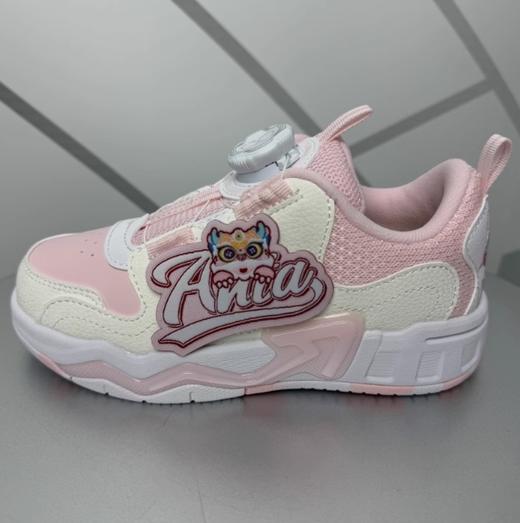 安踏儿童鞋2025年春季新年款脉动女小童版革面纽扣板鞋322519937 商品图1