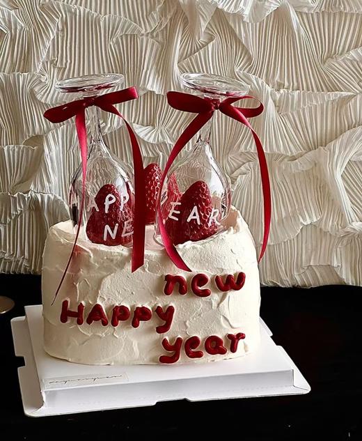 Cheers举杯！2025 · 奶油蛋糕 商品图0