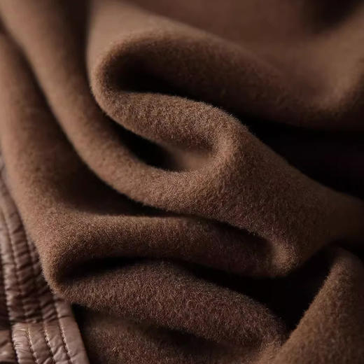 雀说 秋冬新款设计感翻领长袖纯色外套女高端轻奢时尚百搭上衣4ZF-04518 商品图3