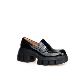 豪麟名鞋奥莱迪嘉女鞋乐福鞋牛移膜革DJHJA51WS001黑色  原价1660元