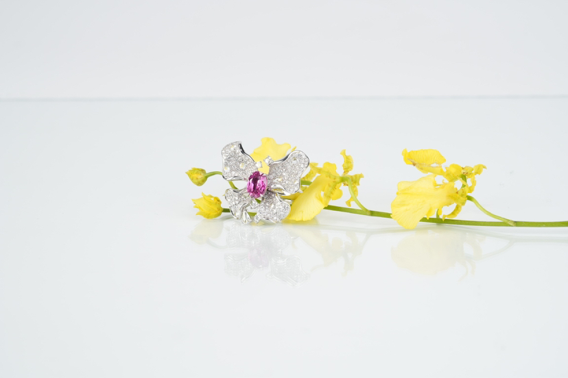 「蝶」红宝石钻石戒指