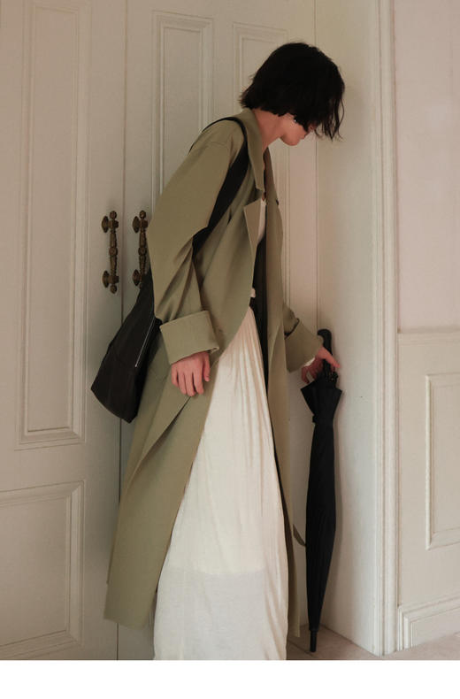 【5折不退换 买六免一】SUPERSCAPE素舶 JI简显瘦 造型感大翻领长款腰部系带风衣 商品图2