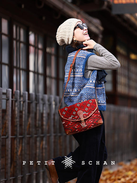 PETIT SCHAN小闪 CLO#678 Serenade the sea 海上小夜曲 纯羊毛费尔岛提花V领马甲 商品图1