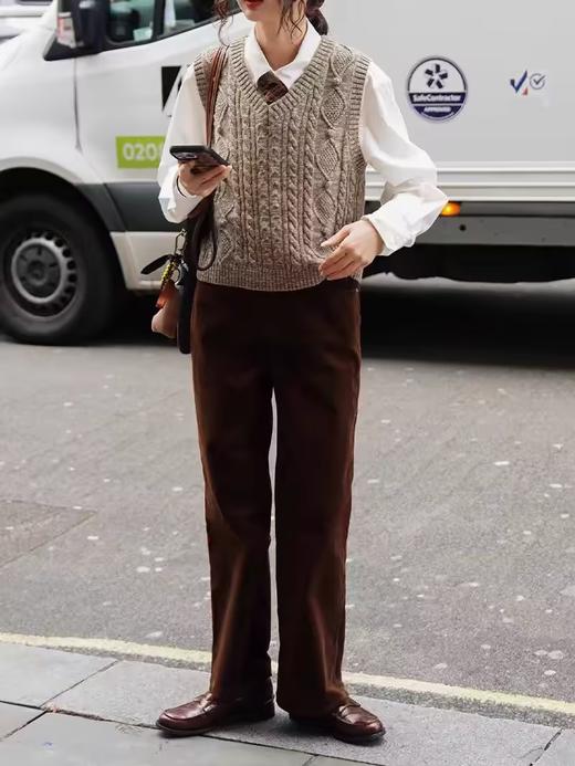 浮生八记/24D164/英伦复古羊毛棉两色混纺手工球球V领麻马甲 商品图2