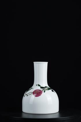 泼彩吉荔摇铃瓶