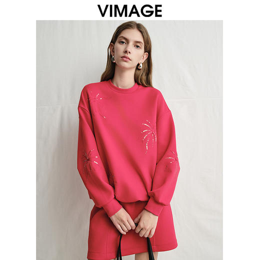 VIMAGE纬漫纪烟花亮片新年氛围宽松显瘦圆领卫衣上衣2025春季新款V2313902 商品图5