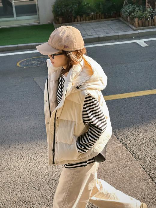 顺丰包邮洛诗琳54457够轻够暖❗️软糯保暖连帽90鹅绒马甲羽绒服（帽子可拆卸）3191 商品图1