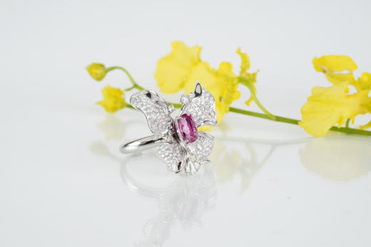 「蝶」红宝石钻石戒指 商品图1