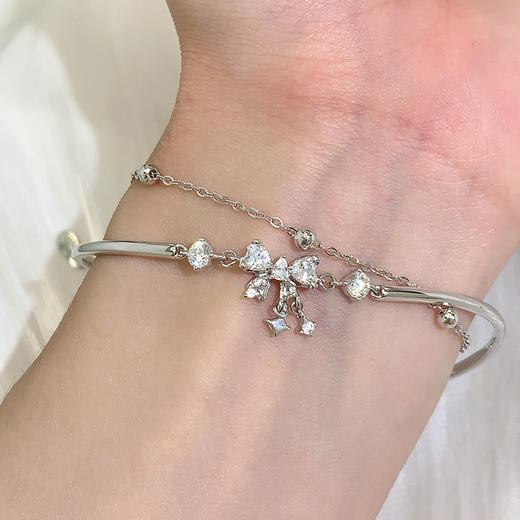 卡蒂罗/KADER 心动甜梦镯链 甜美可爱灵动结满镶宝石可调节配饰 高级叠戴轻奢原创设计感手镯 925银 商品图7