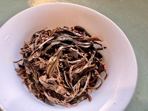 2024春 桐木关麻粟 百年老枞  正山小种红茶 125克起 商品图4