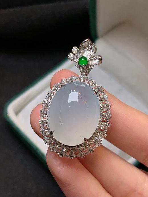 蛋面翡翠吊坠 商品图1