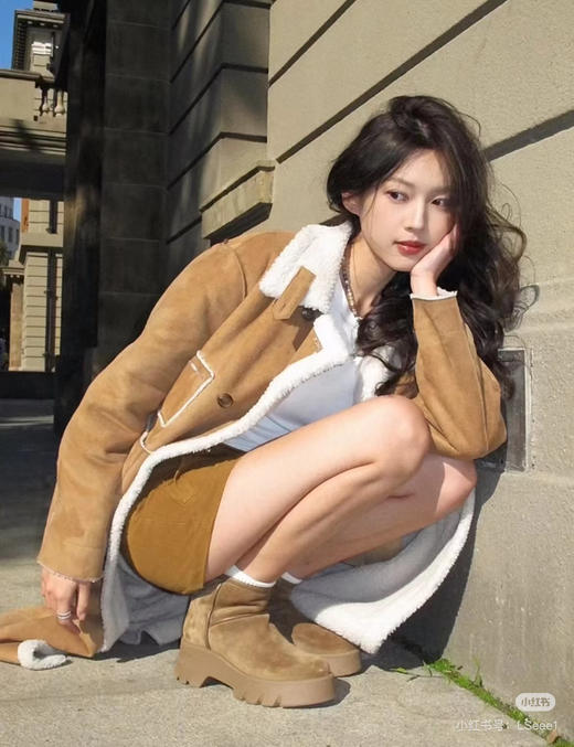 1223-4 高端小众 GR皮毛一体 细腻绒面 超轻厚底 更扎实更稳当雪地靴 商品图11