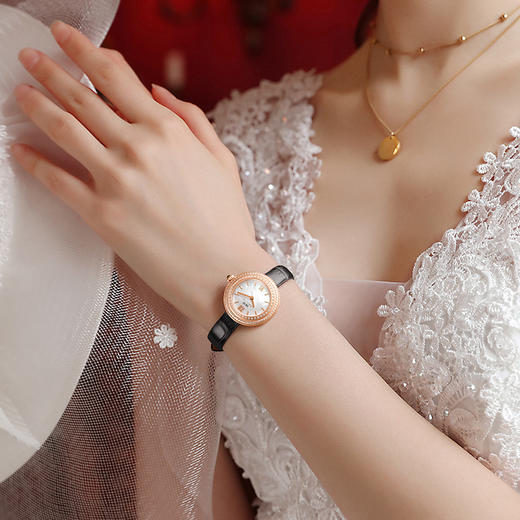 瑞士I&W爱沃驰手表轻奢小众女表 商品图5