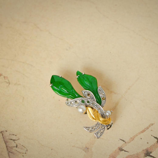 龢盒原创 18k金镶玉兰花翡翠胸针 商品图3
