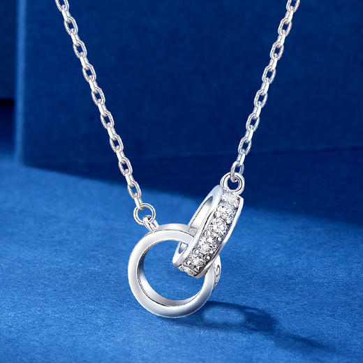 卡蒂罗/KADER 流光环扣项链 轻奢时尚环环相扣优雅气质可调节锁骨链 满镶宝石流光夺目简约吊坠 925银 商品图3